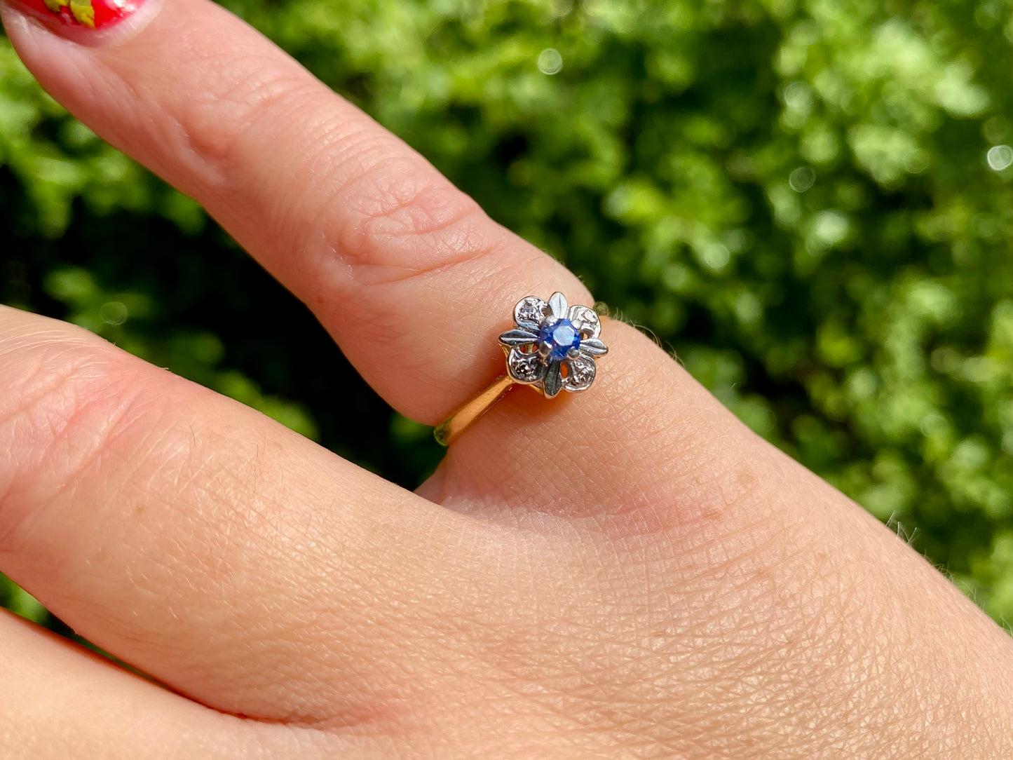 Antique 18ct Gold Sapphire & Diamond Ring
