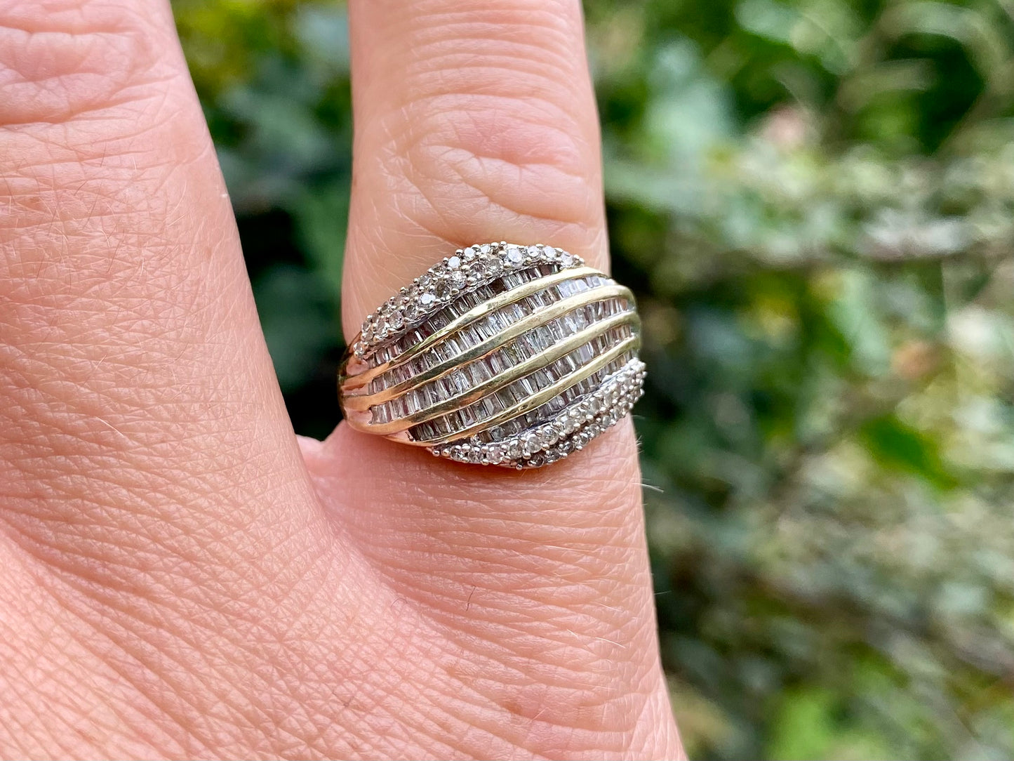 9ct Gold Diamond Ring