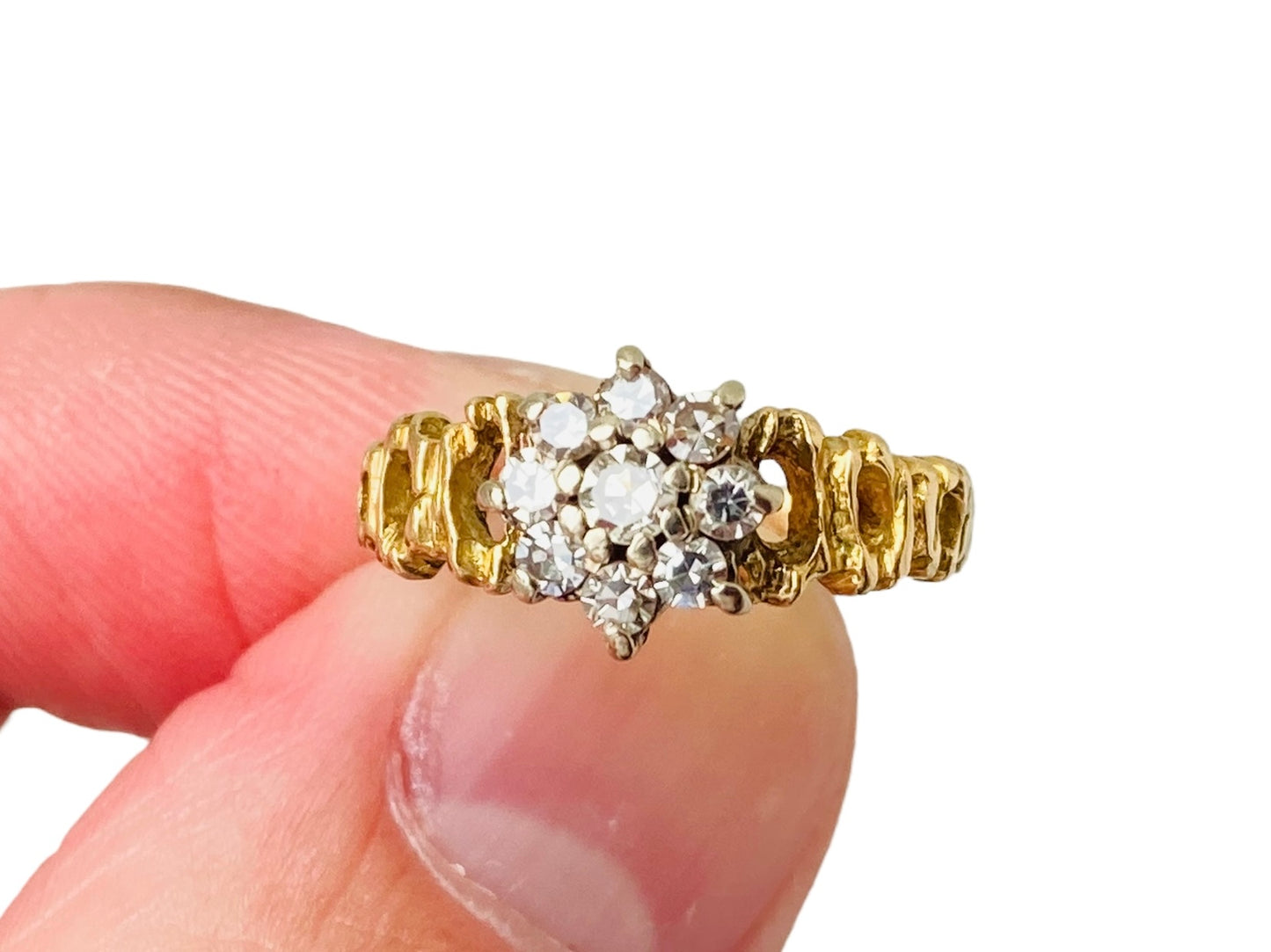 Vintage 18ct Gold Diamond Daisy Cluster Ring