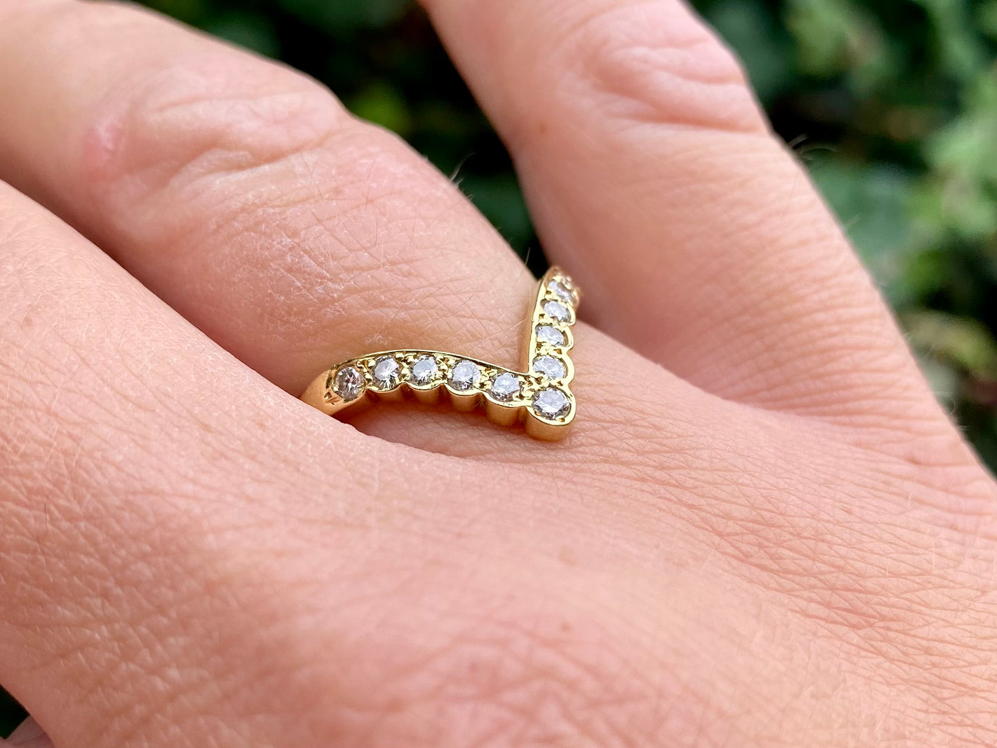 18ct Gold Diamond Wishbone/Chevron Ring