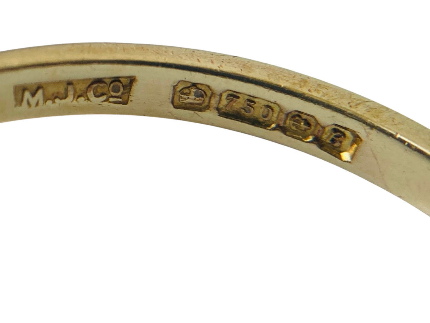 Vintage 18ct Gold Three-Stone Diamond Ring