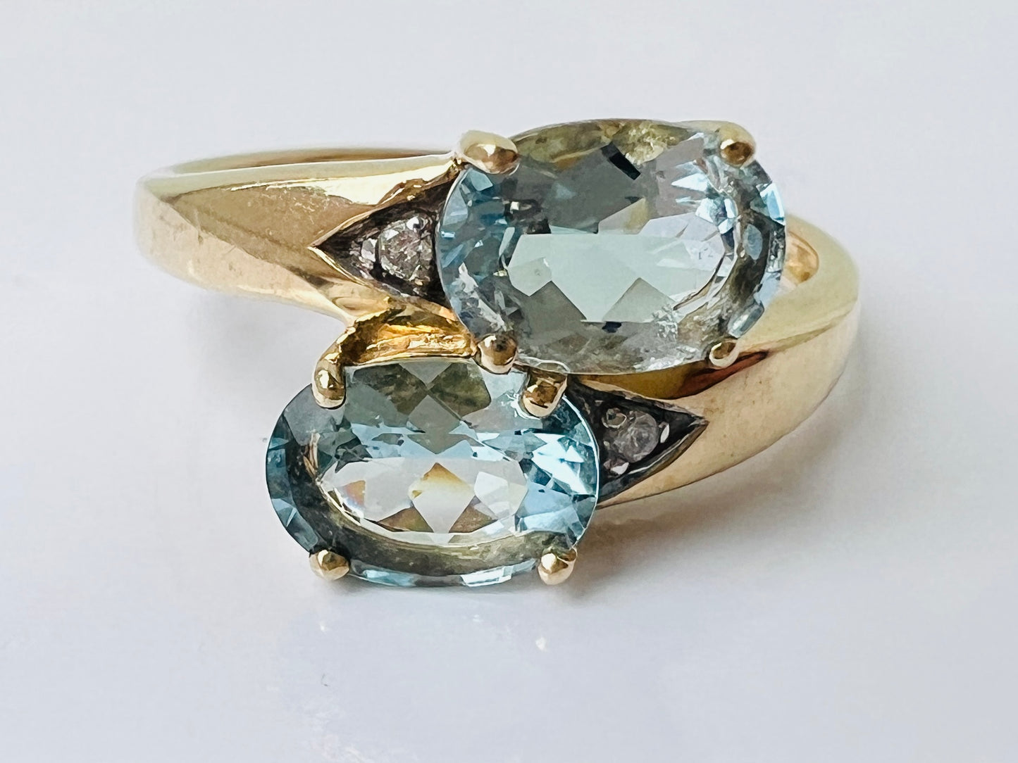 9ct Gold Topaz & Diamond Ring