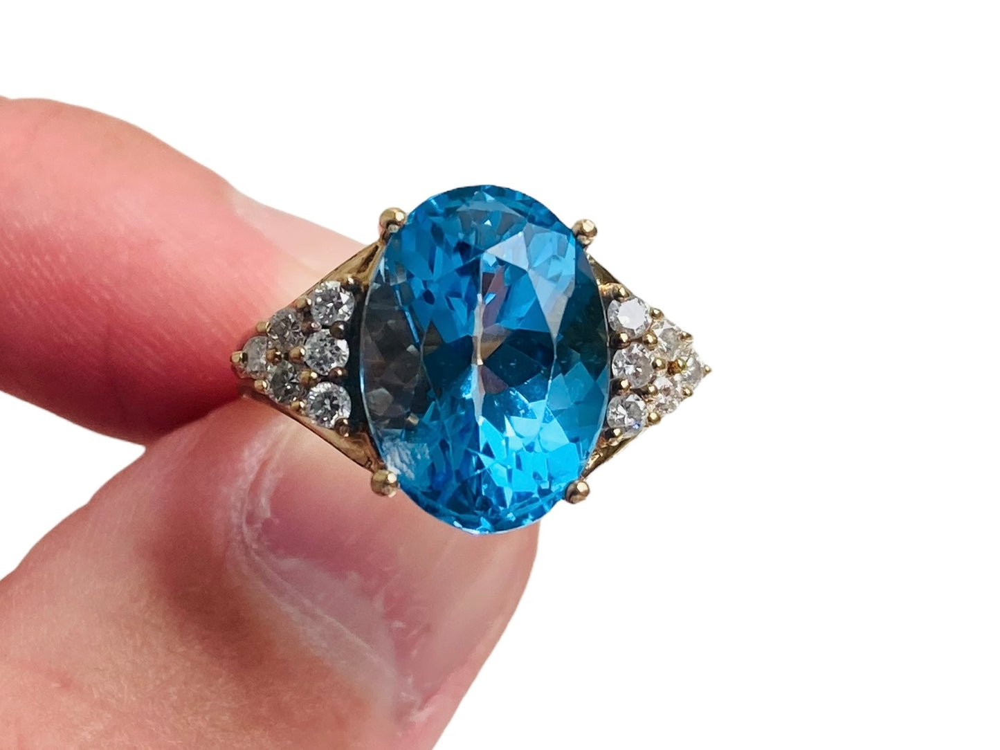 Vintage 9ct Gold Topaz & Diamond Ring