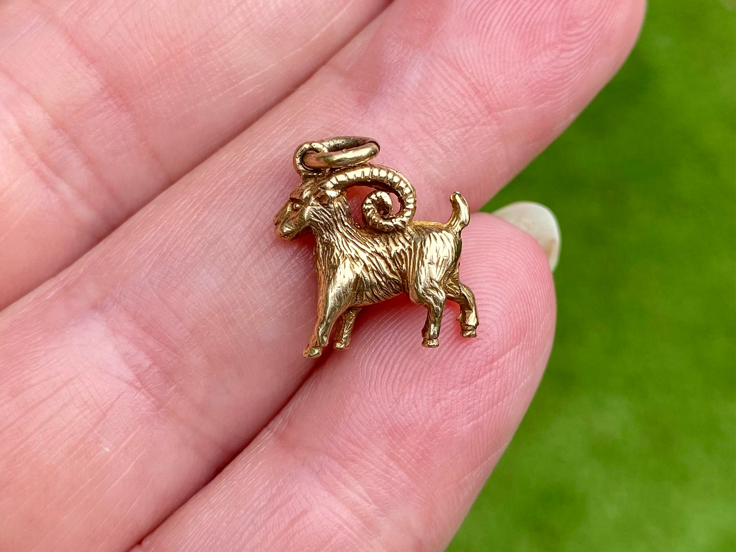 9ct Gold Ram Pendant Or Charm