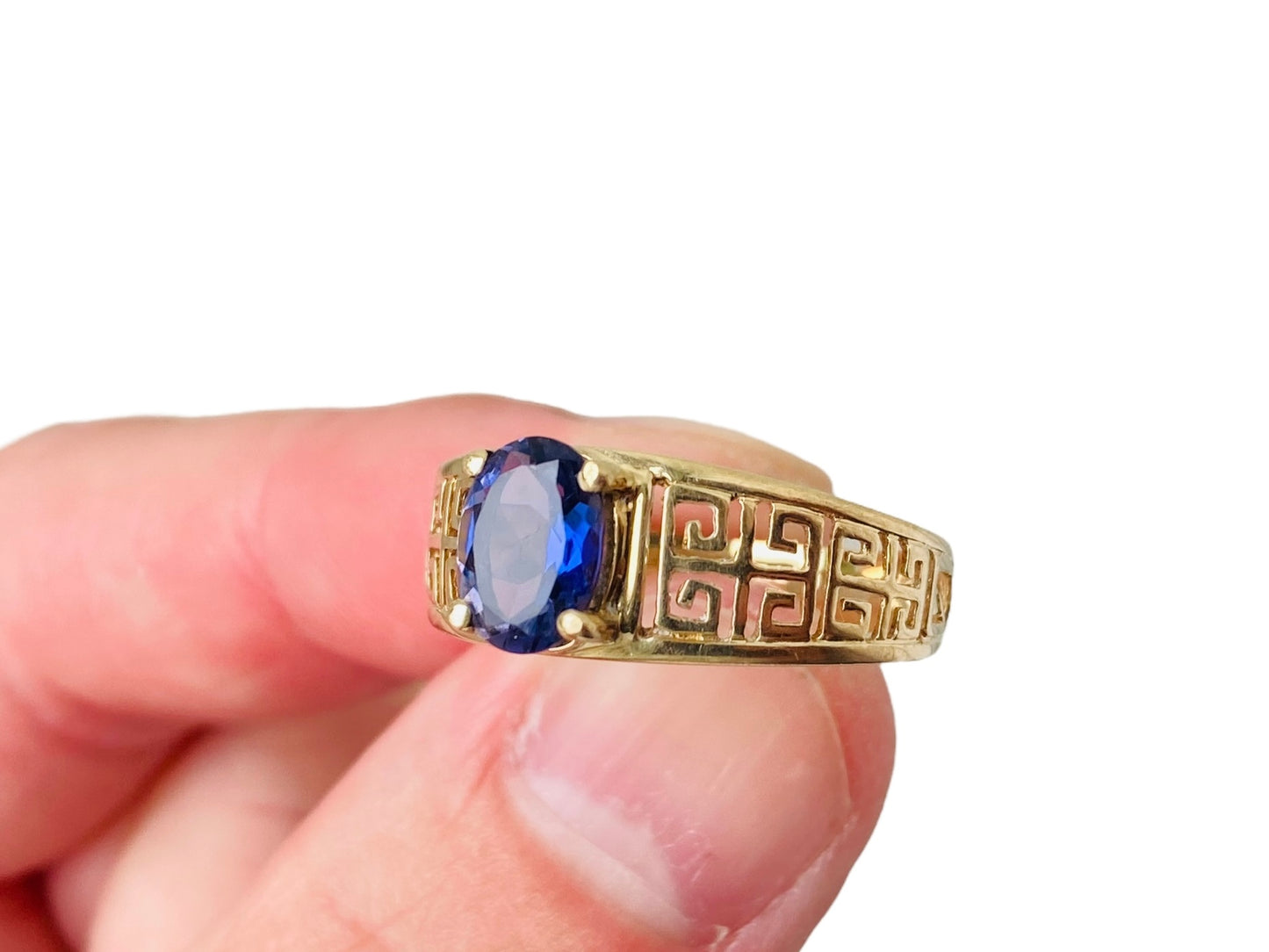 9ct Gold Iolite Ring