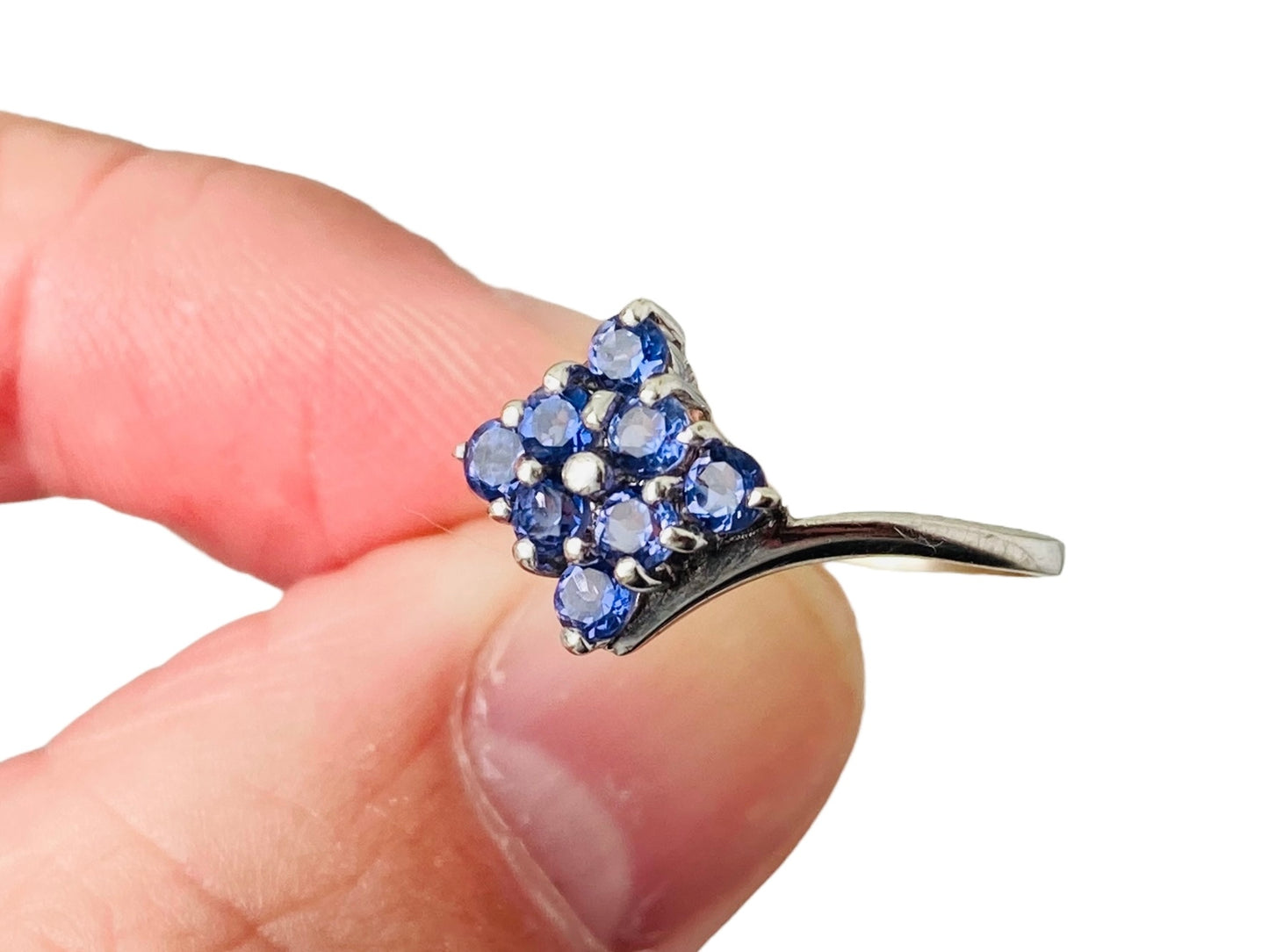 9ct Gold Tanzanite Ring