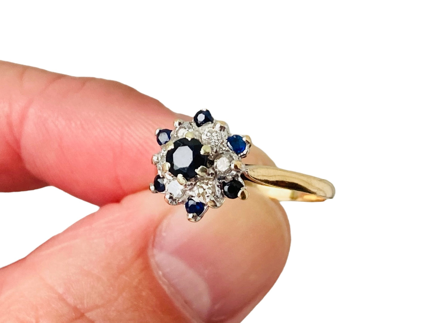 Vintage 9ct Gold Sapphire & Diamond Ring