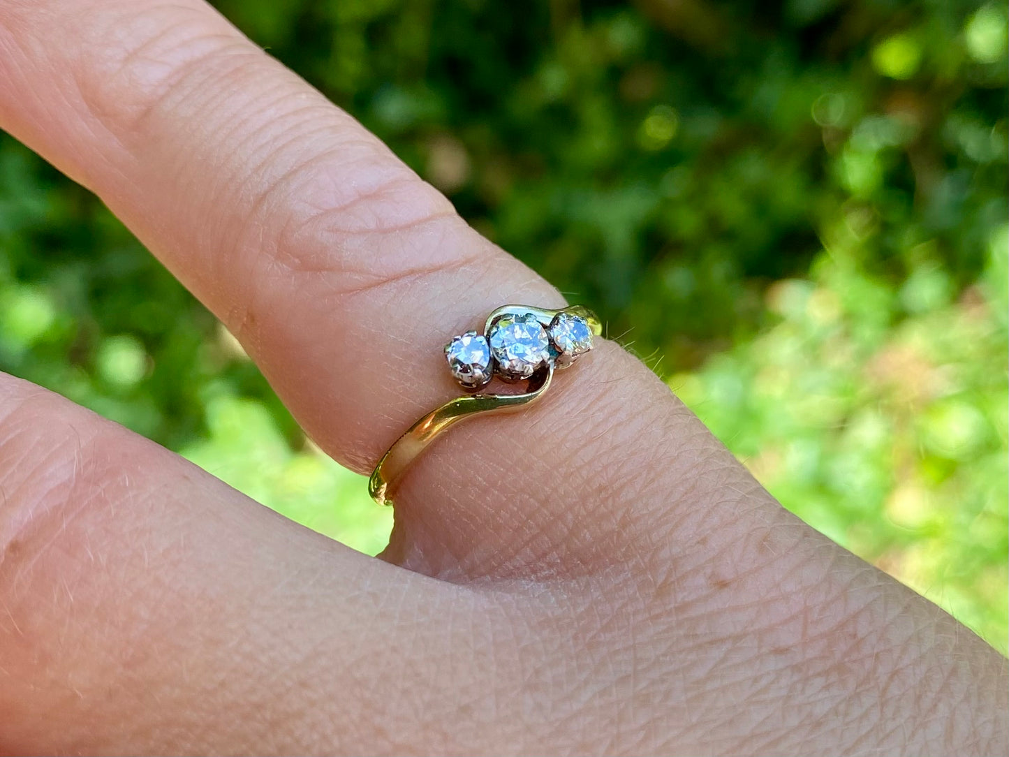 Antique 18ct Gold Three-Stone Diamond Ring