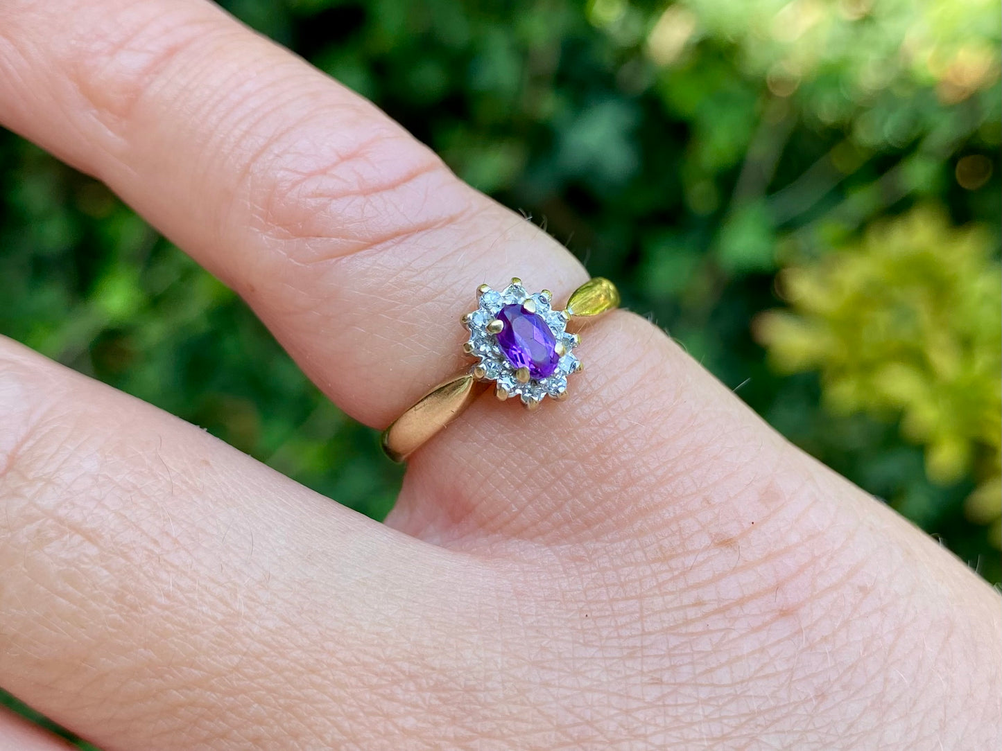 9ct Gold Amethyst & Diamond Ring