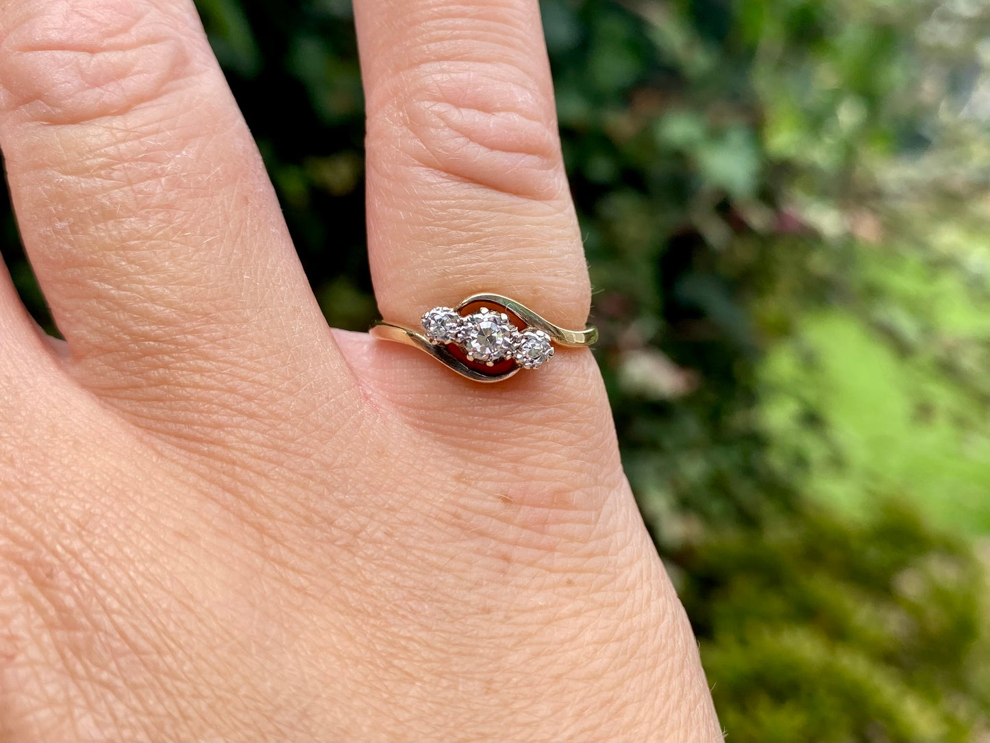 Antique 9ct Gold Diamond Ring