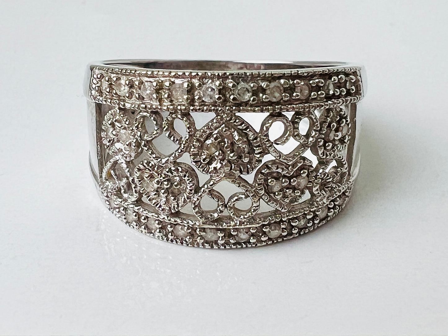 9ct Gold Diamond Ring