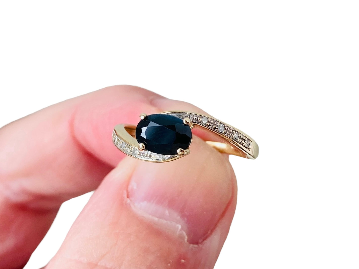 9ct Gold Sapphire & Diamond Ring