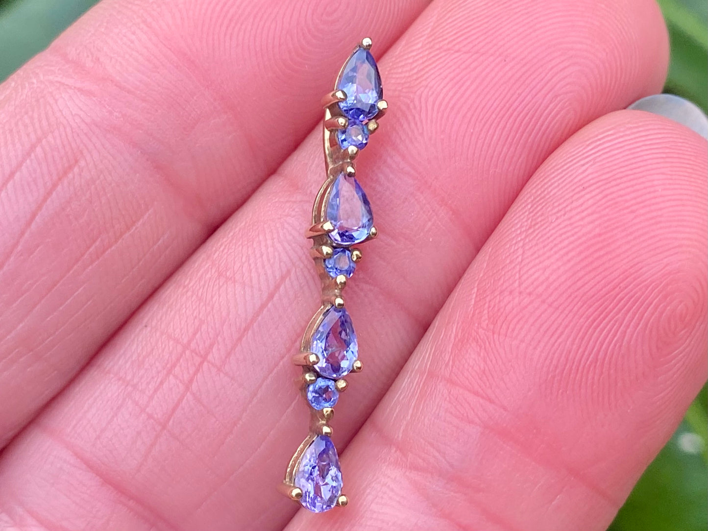9ct Gold Tanzanite Pendant
