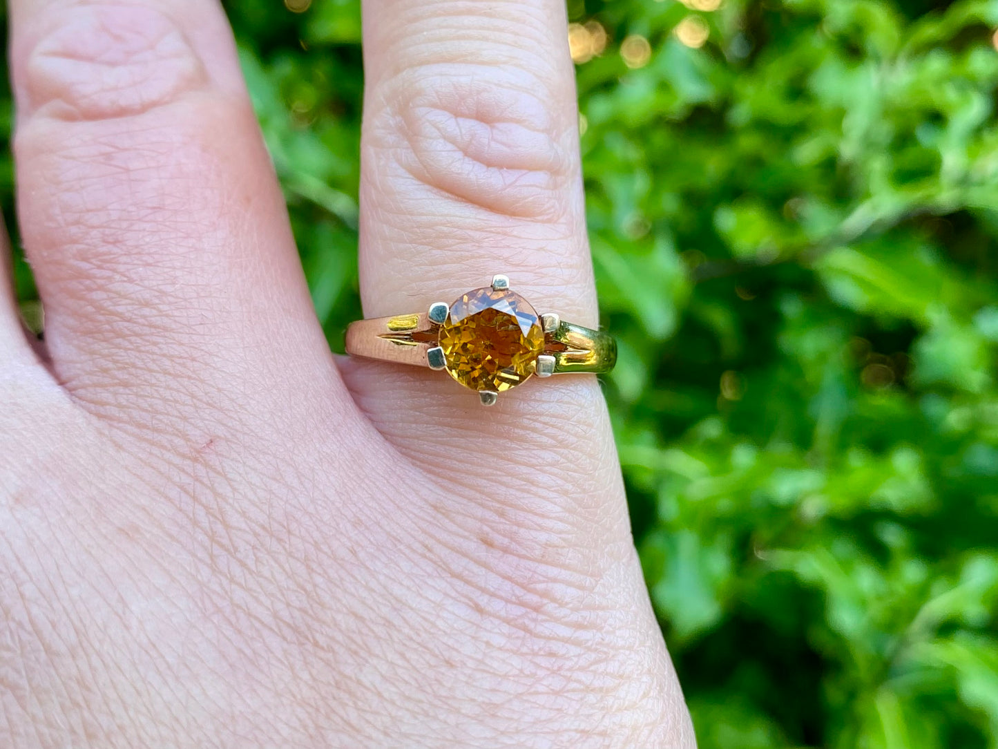 9ct Gold Citrine Ring