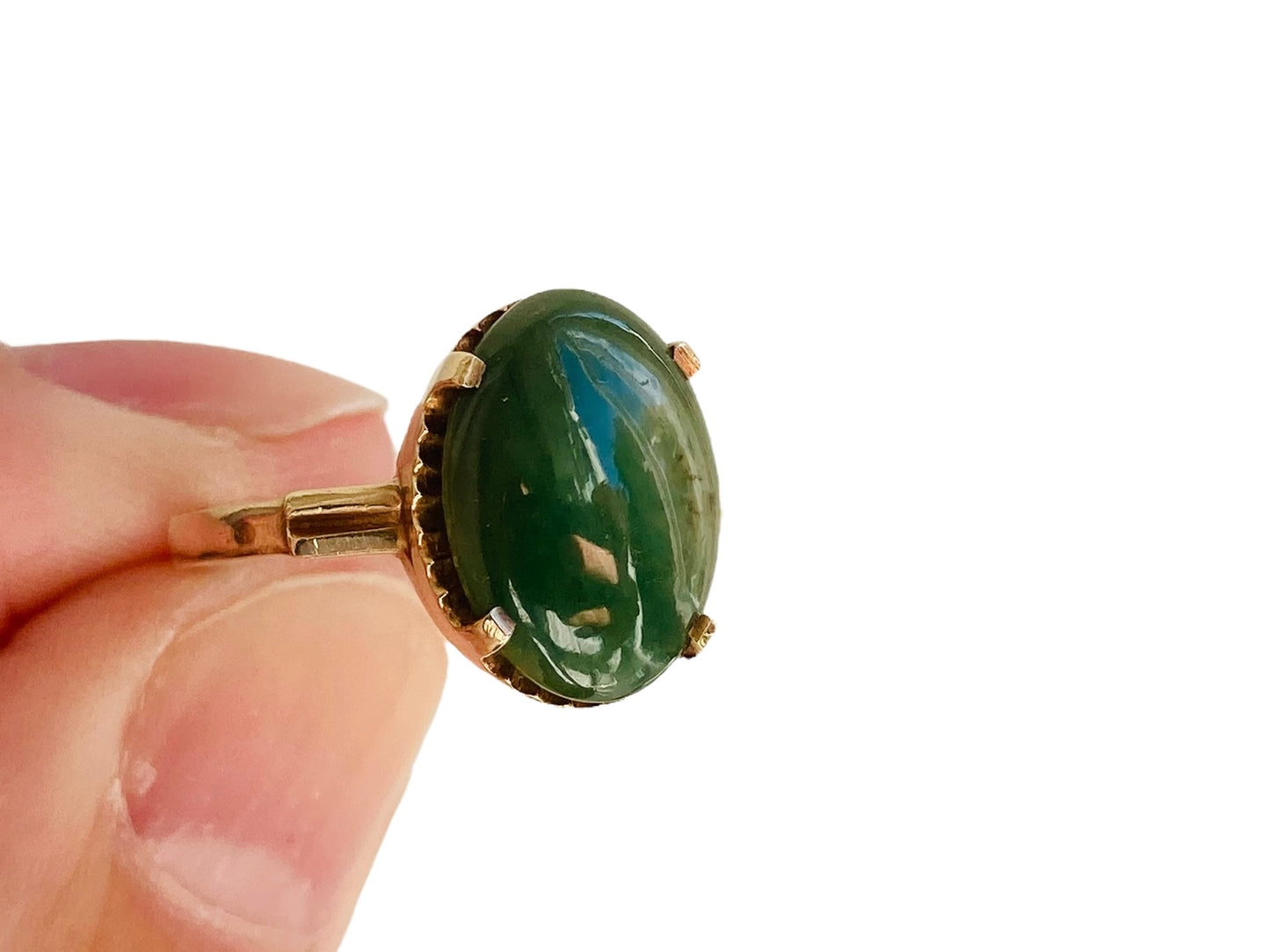 Vintage 10ct Gold Jade Ring