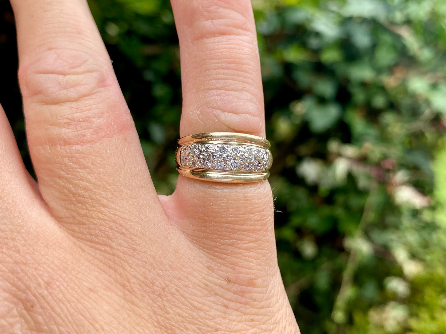 9ct Gold Diamond Ring