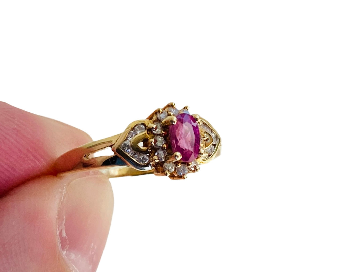 Vintage 18ct Gold Ruby & Diamond Ring
