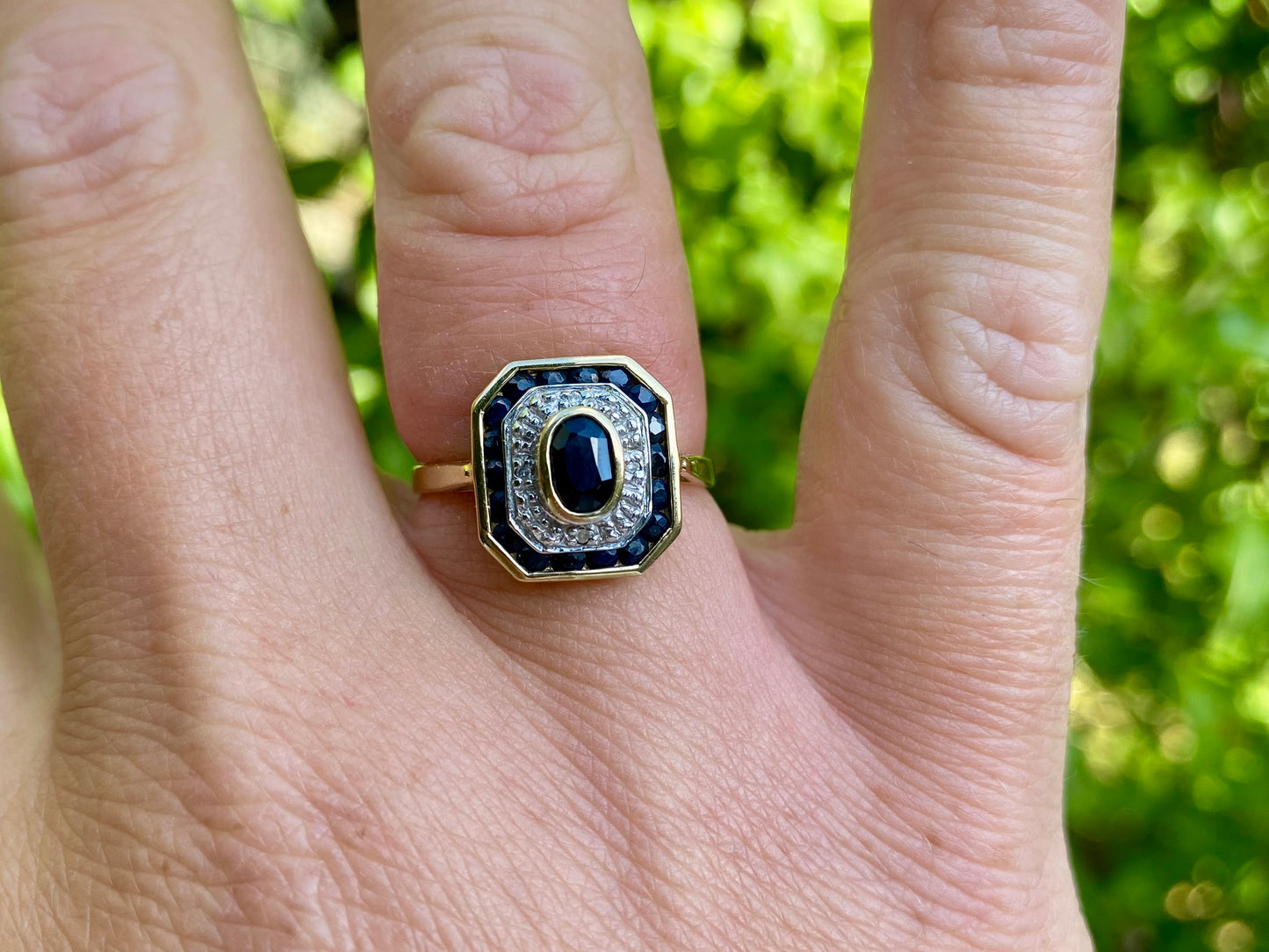 9ct Gold Sapphire & Diamond Ring
