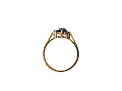 9ct Gold Sapphire & Diamond Ring