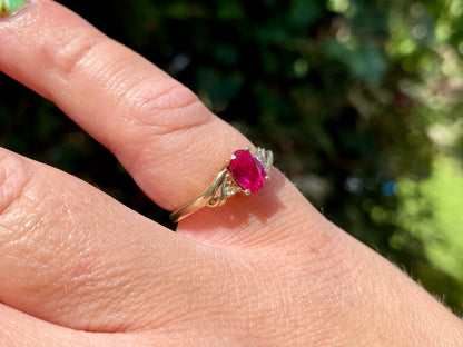 9ct Gold Ruby & Diamond Ring