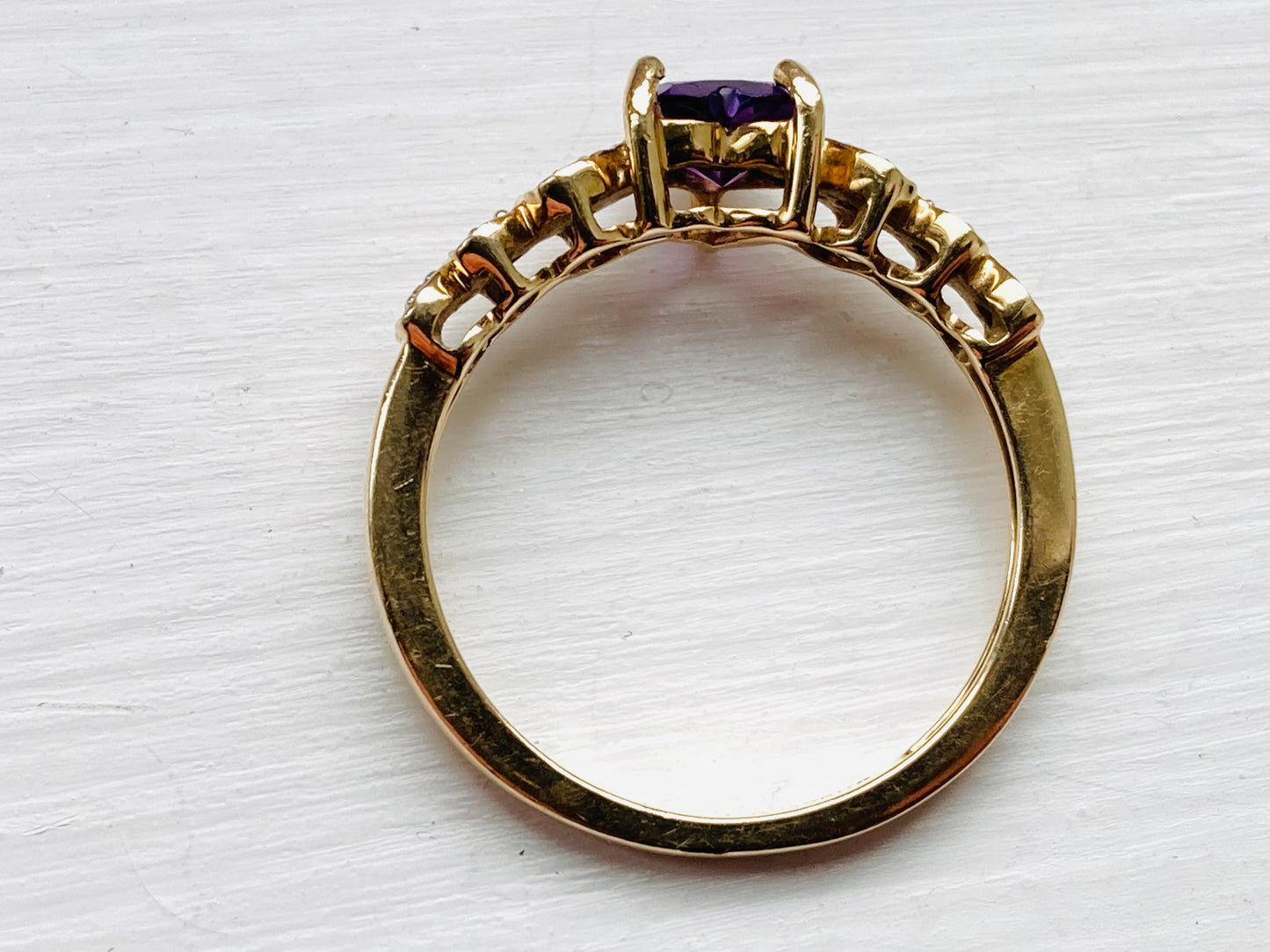 9ct Gold Amethyst & Diamond Heart Ring