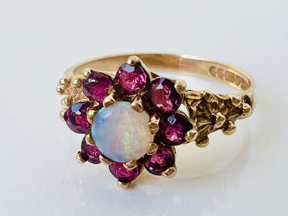 Vintage 9ct Gold Opal & Ruby Ring
