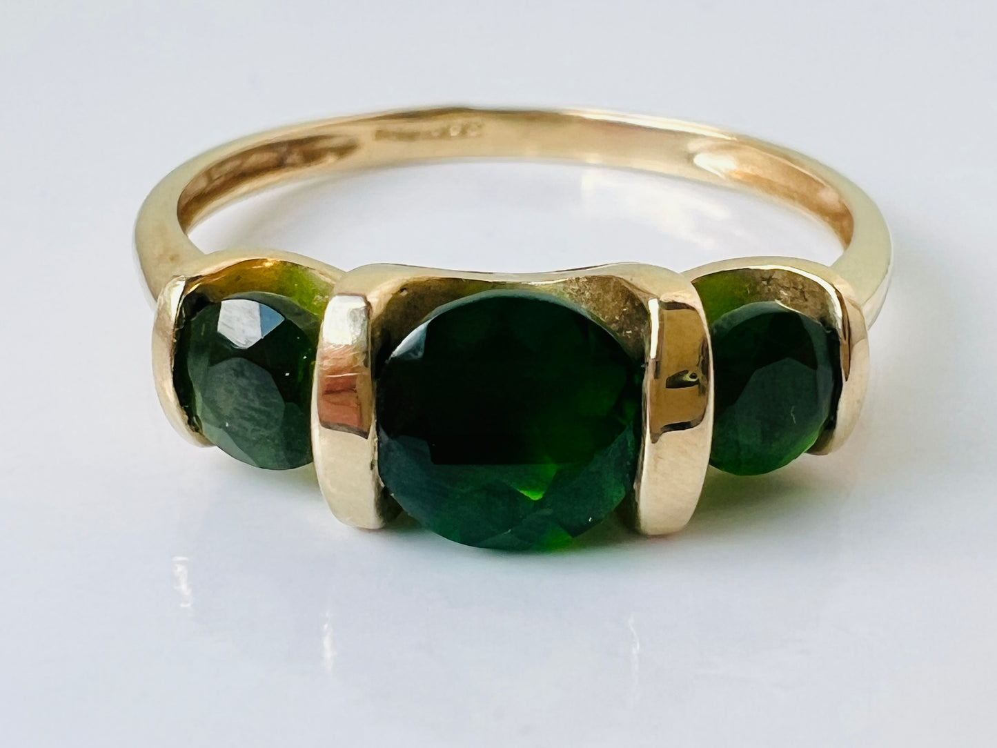 9ct Gold Diopside Ring