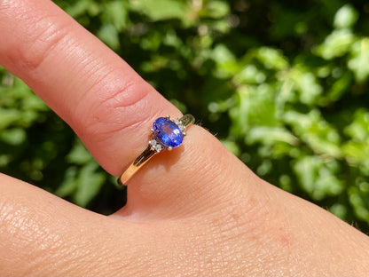 9ct Gold Tanzanite & Diamond Ring