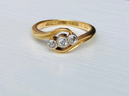 Antique 18ct Gold Diamond Ring