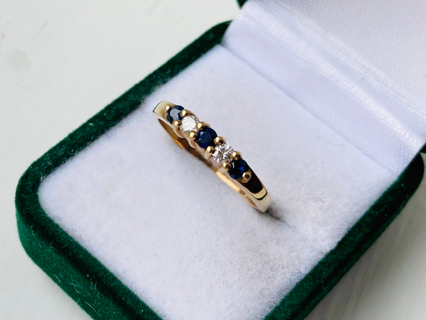 9ct Gold Sapphire & Diamond Ring