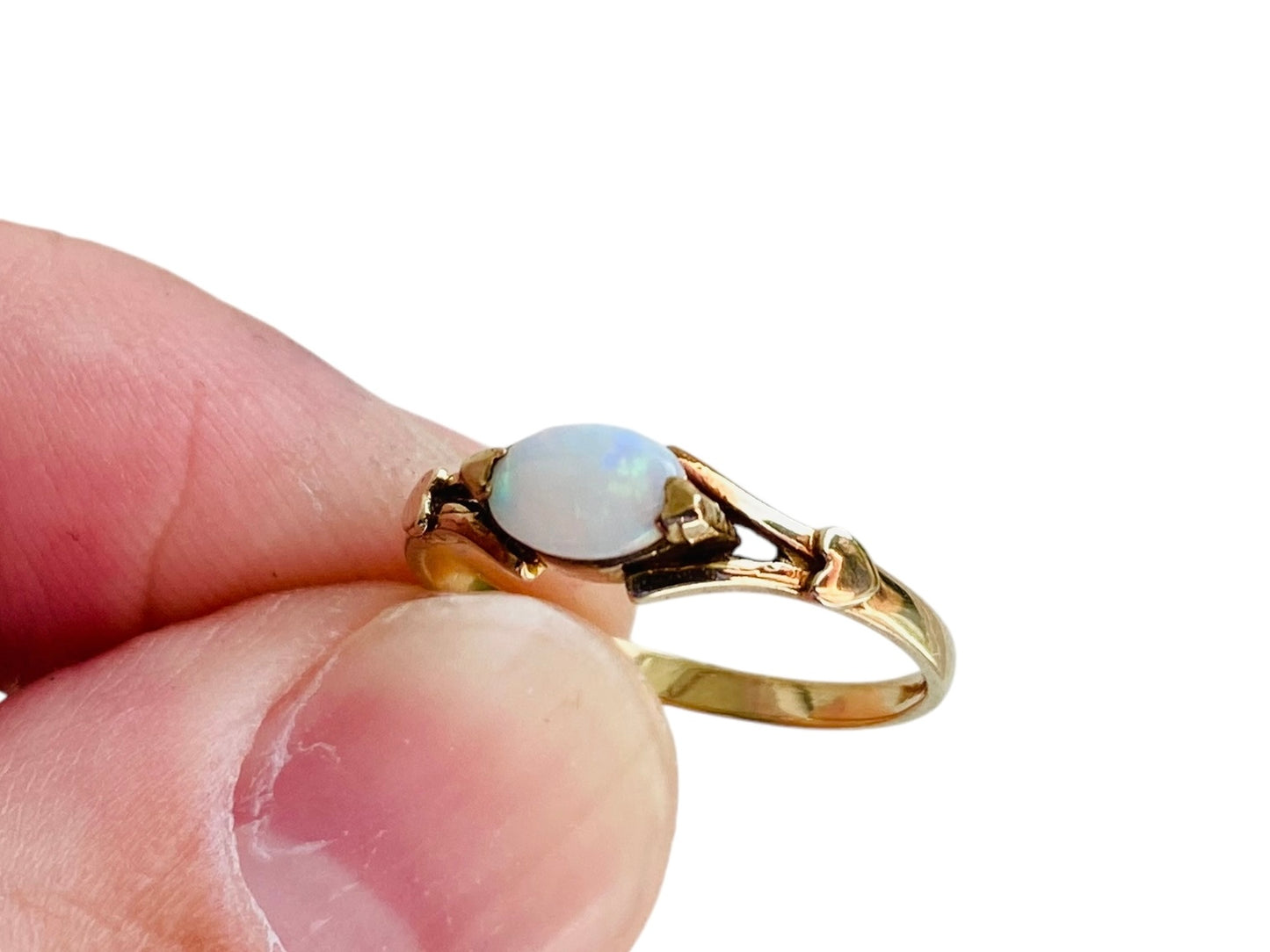 Vintage 9ct Gold Opal Ring