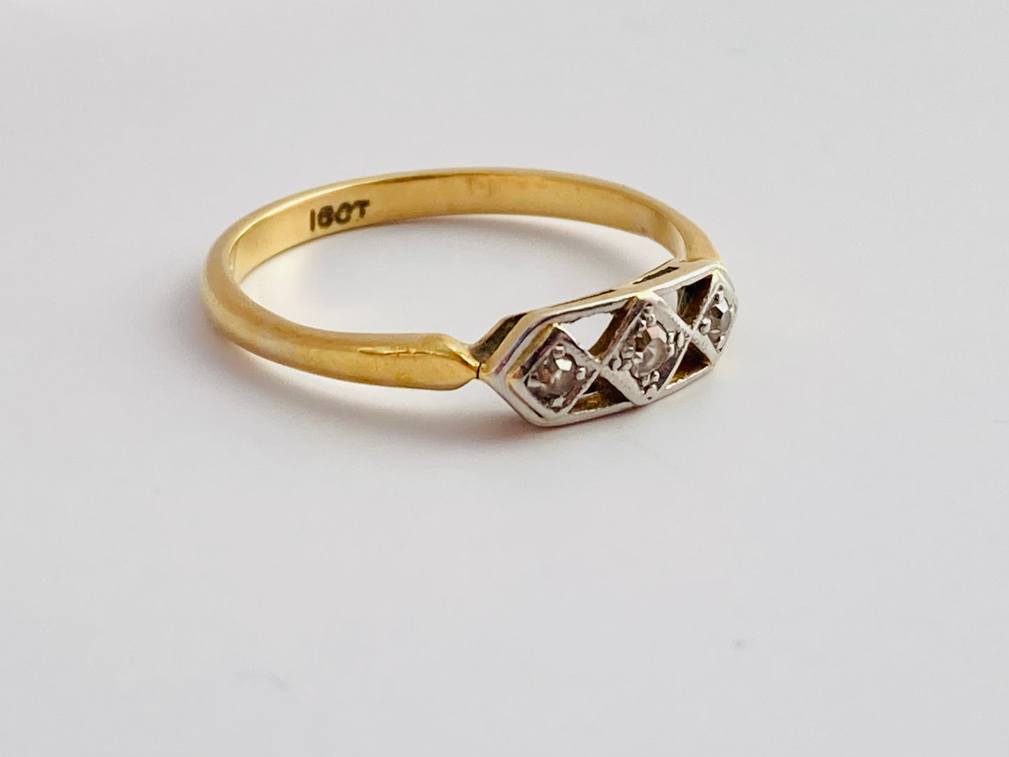 Antique 18ct Gold Diamond Ring