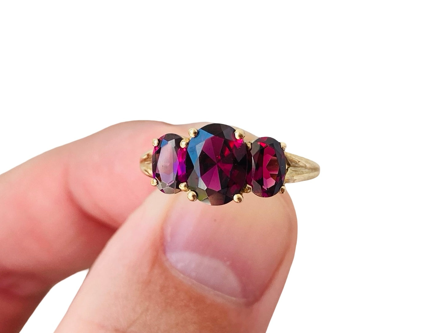 9ct Gold Rhodolite Garnet Ring