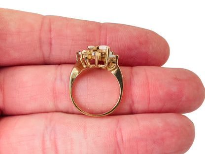 Vintage 9ct Gold Opal & Diamond Ring