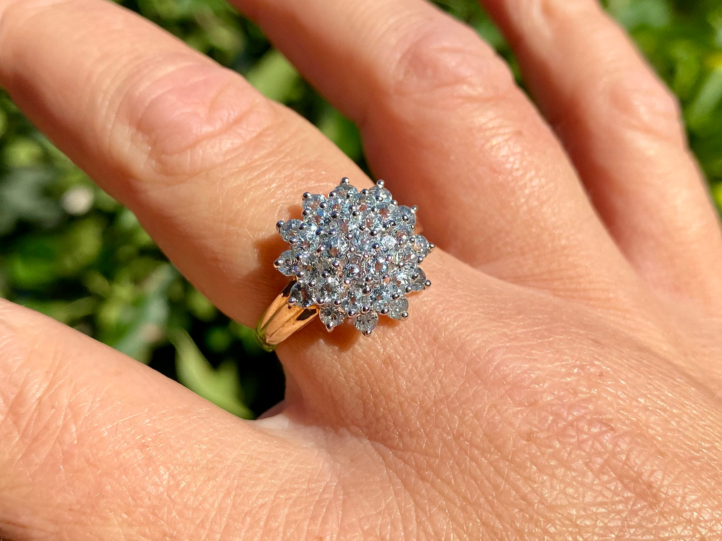 9ct Gold Aquamarine Cluster Ring