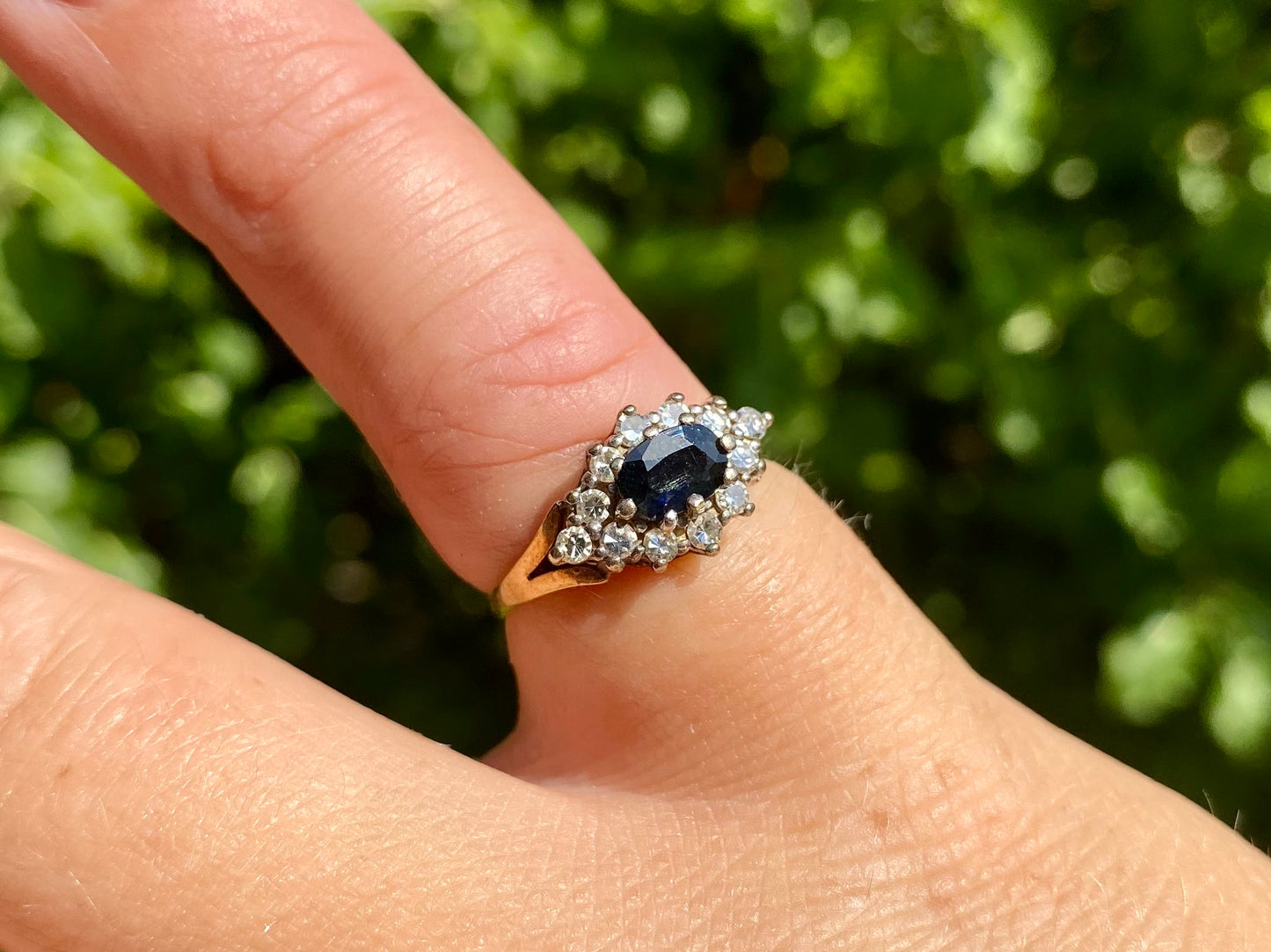 Vintage 9ct Gold Sapphire & Diamond Ring