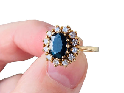 Vintage 18ct Gold Sapphire & Diamond Ring