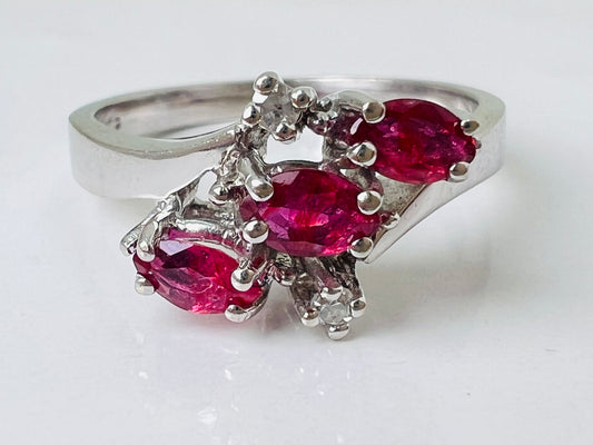 Vintage 14ct Gold Ruby & Diamond Ring