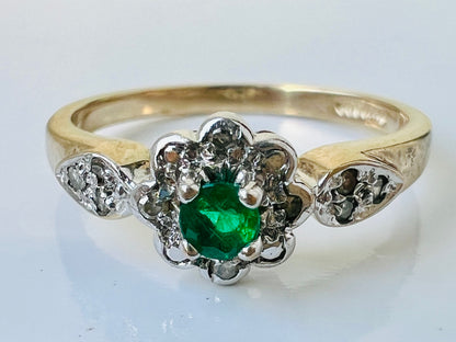 9ct Gold Emerald & Diamond Ring