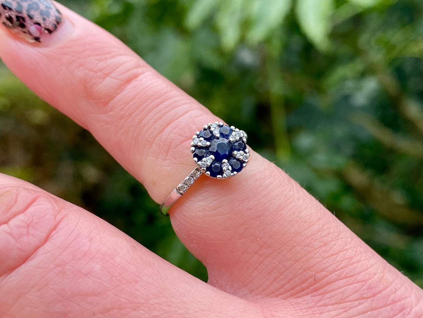 9ct Gold Sapphire & Diamond Ring