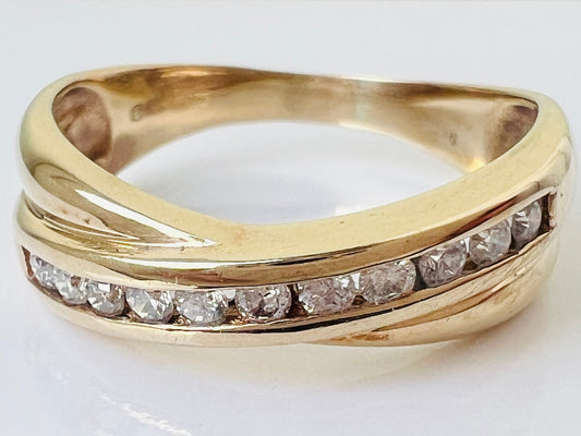 9ct Gold Diamond Crossover Ring
