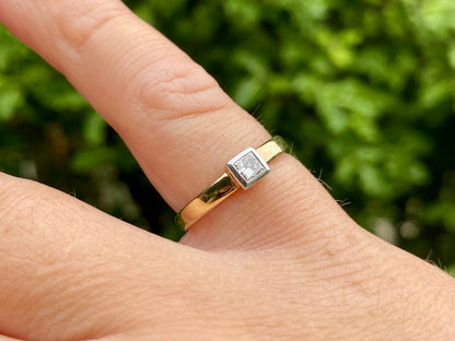 9ct Gold Diamond Solitaire Ring