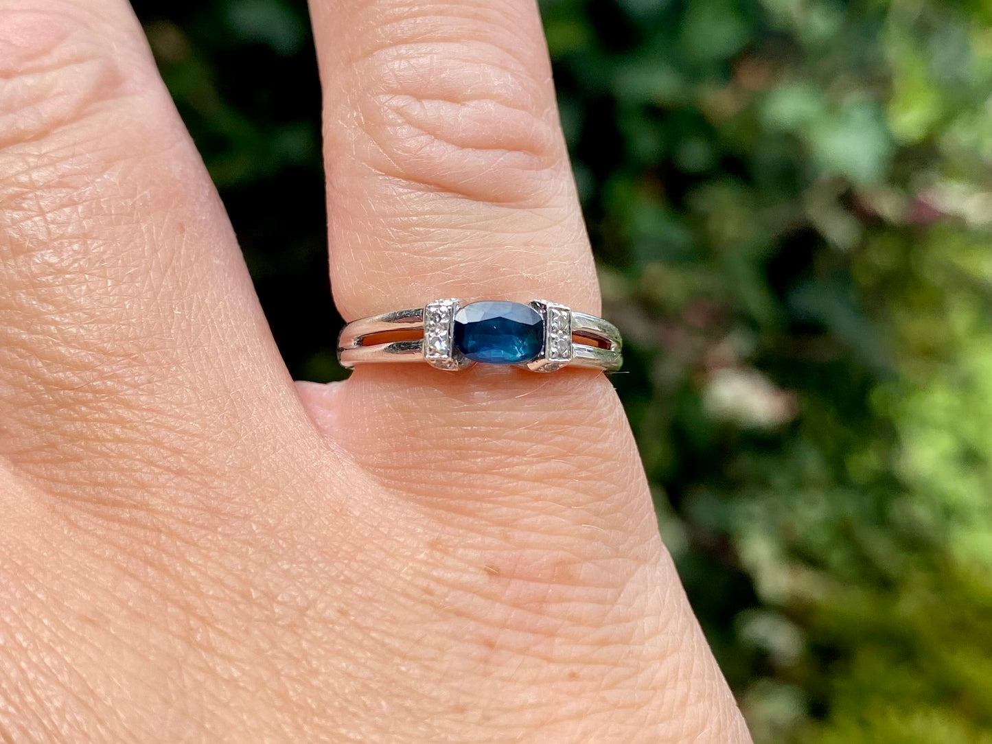 9ct Gold Sapphire & Diamond Ring