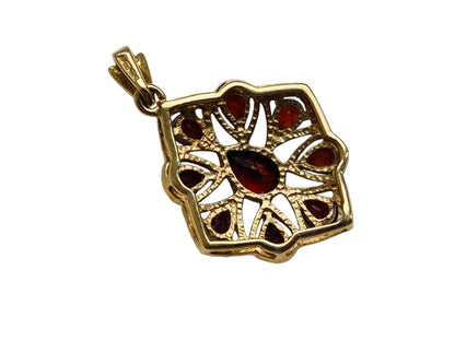 9ct Gold Garnet & Diamond Pendant