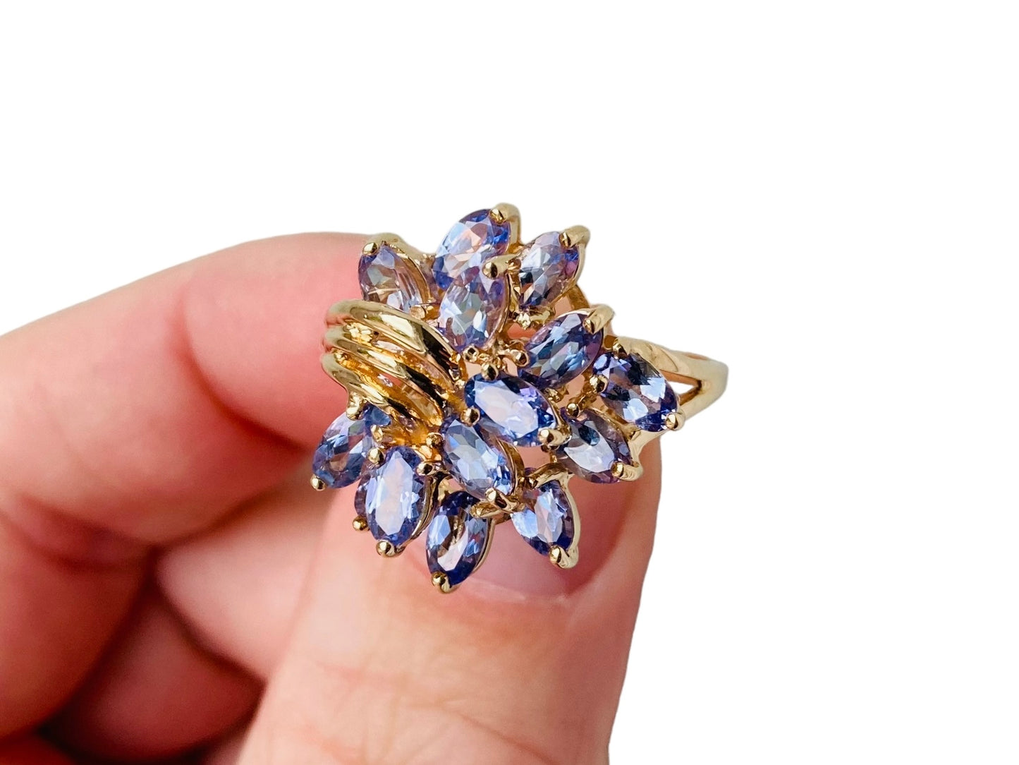 9ct Gold Tanzanite Ring