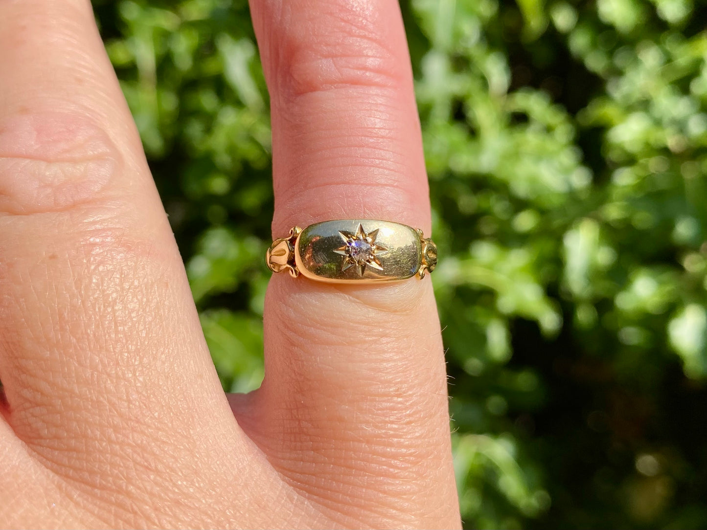 Antique Victorian 18ct Gold Diamond Ring
