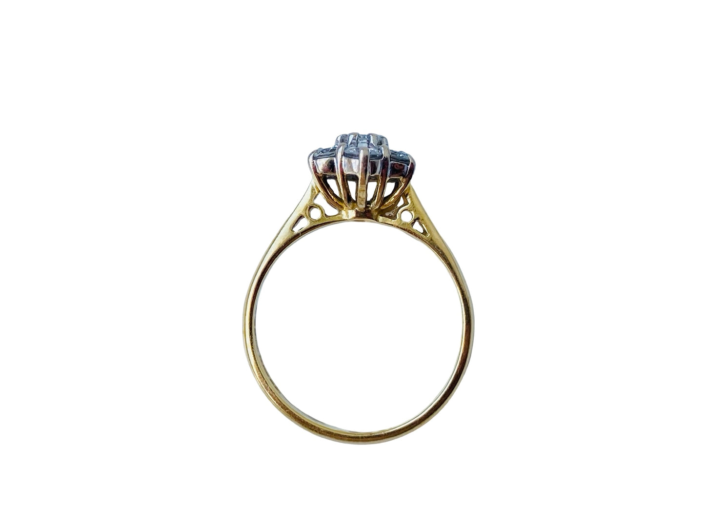 Vintage 18ct Gold 0.70ct Diamond Daisy Ring