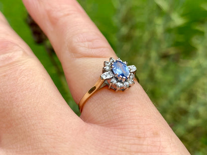 Vintage 9ct Gold Sapphire & Diamond Ring