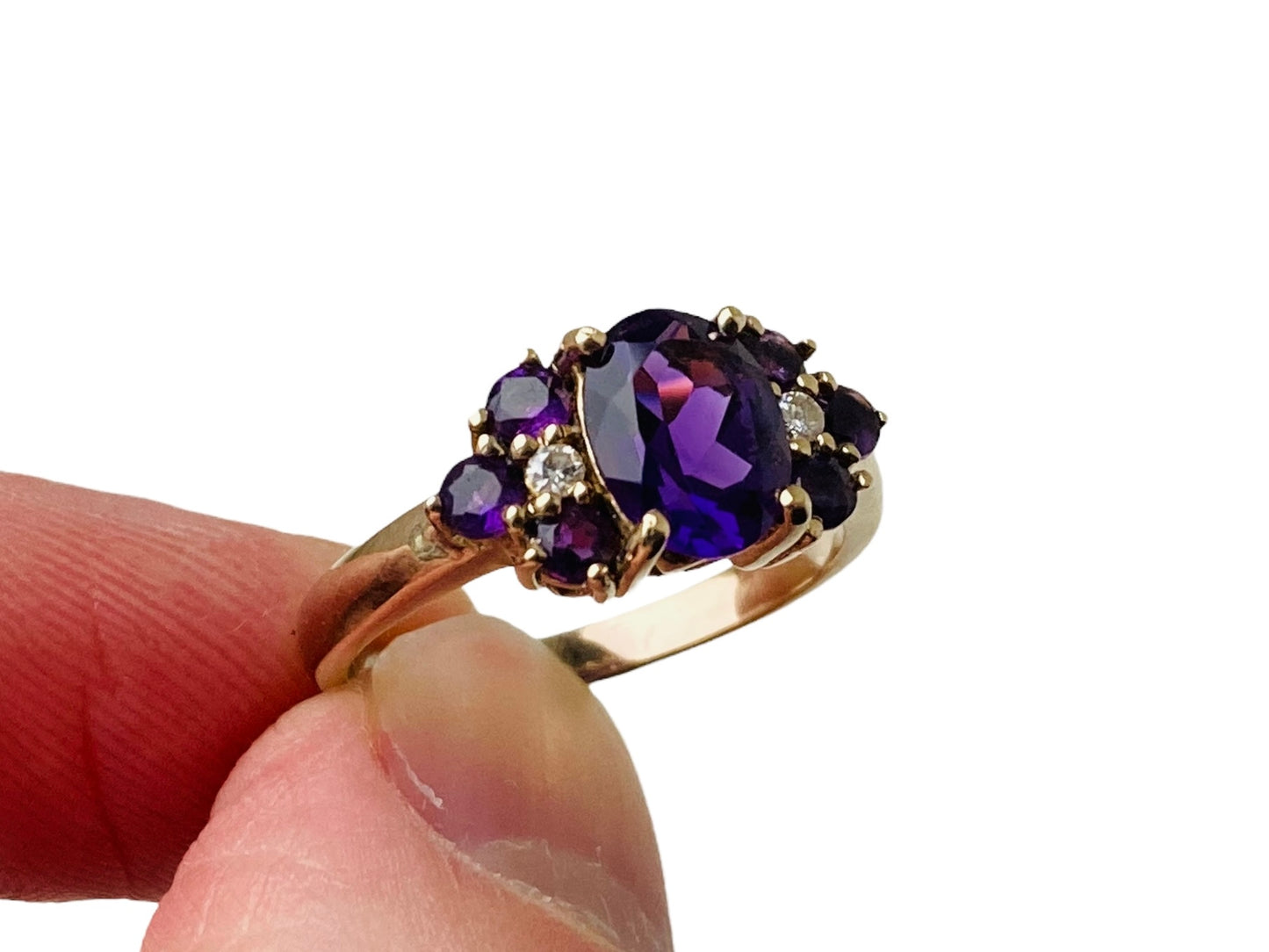 9ct Gold Amethyst Ring