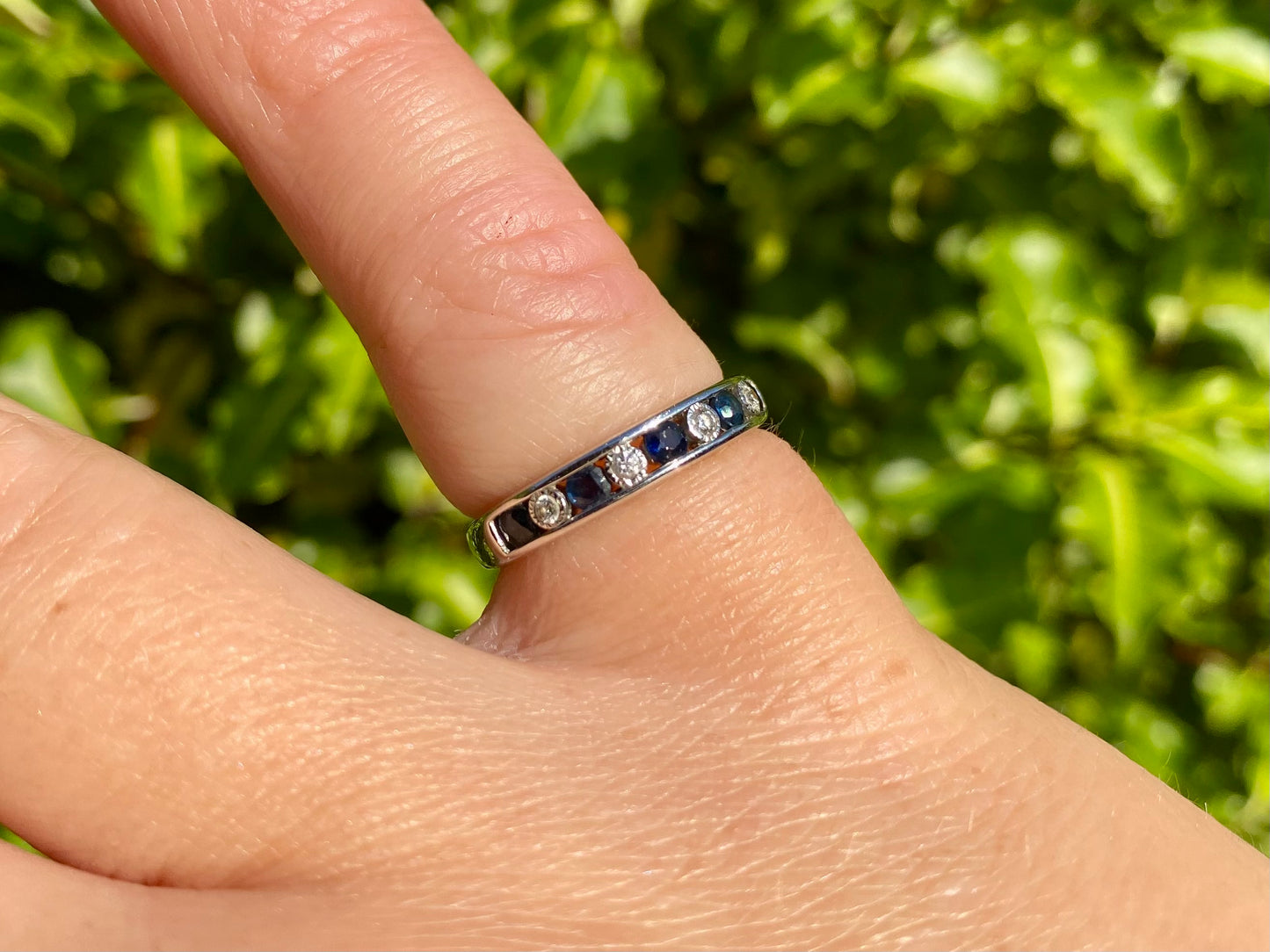 9ct Gold Sapphire & Diamond Ring